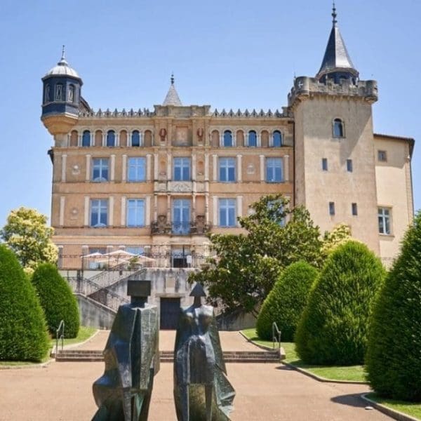 01-Château-de-Saint-Priest